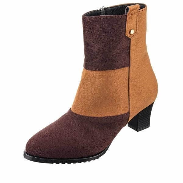 NR1408 taba kadın botun koyu kahve burunu, taba orta paneli, perçinli dış yan şeridi ve 4 cm siyah topuğu önden görünümü